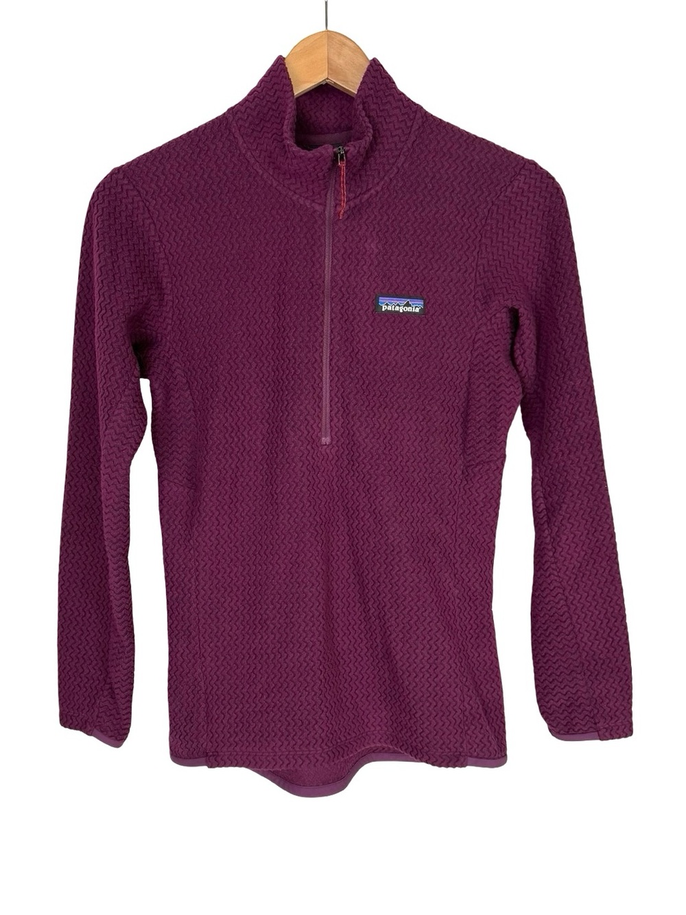 PATAGONIA
Women's R1 Air Zip Neck Fleece Size XS